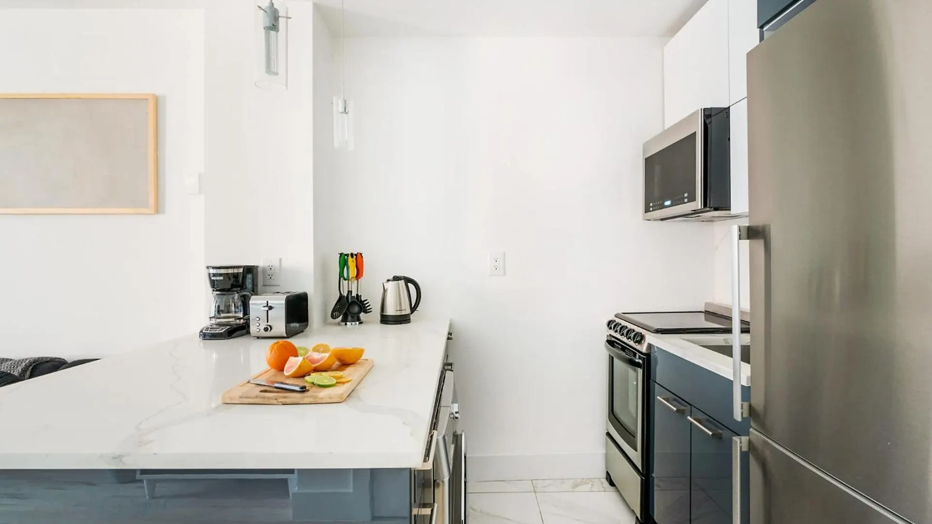 1597-14 New Renovated Studio Rime Ues - W D New York 0*,  États-Unis